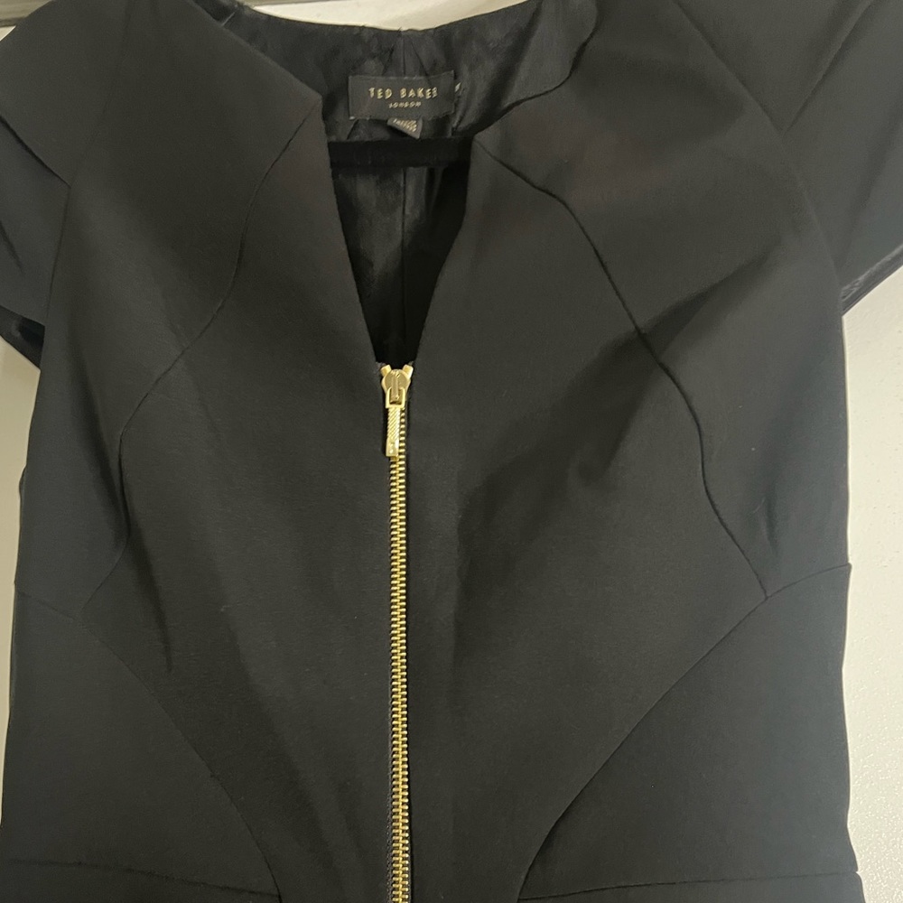 Ted baker black peplum Fearnid full zip dress - Picture 4 of 7